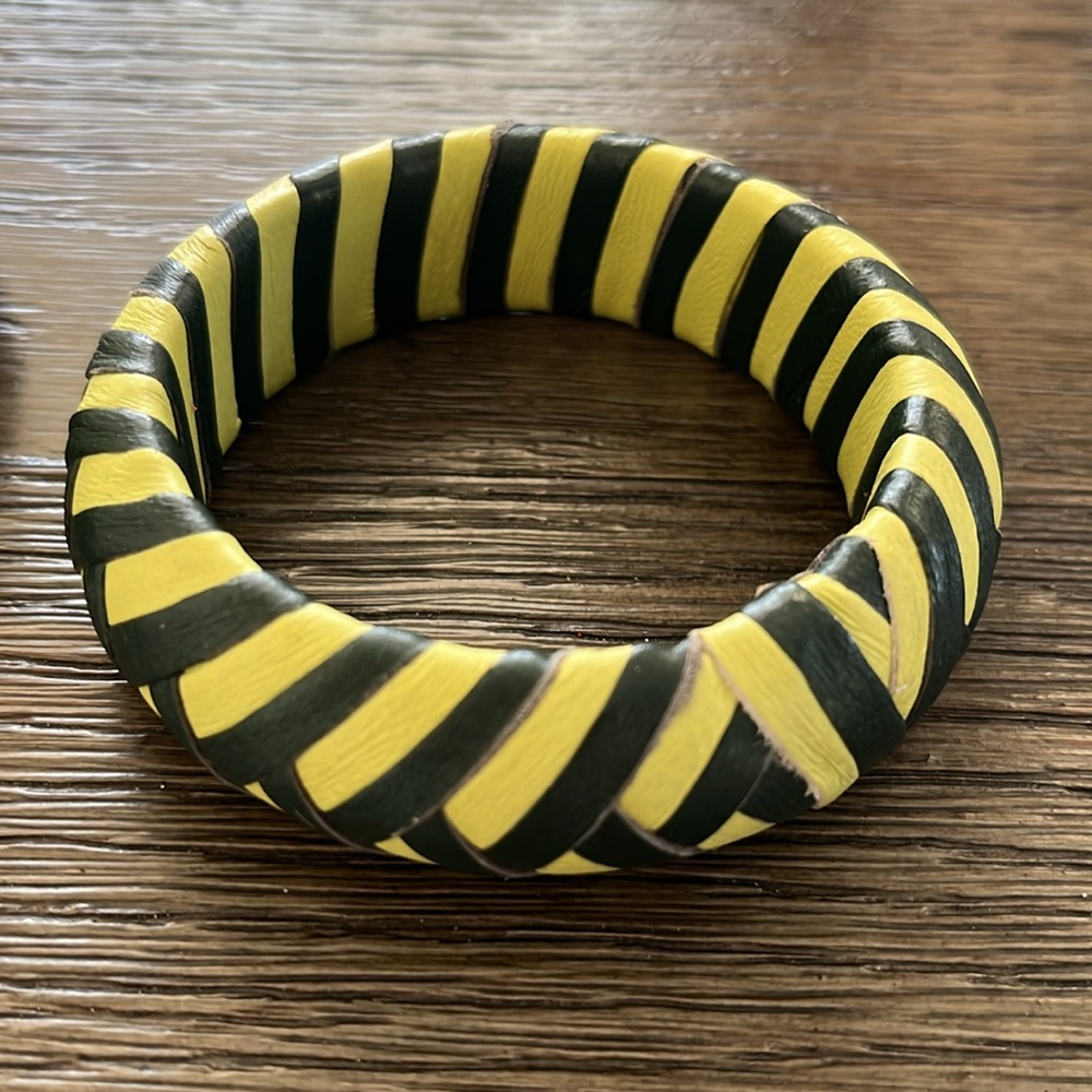 Adolfo Dominguez Black and Green Leather Wrapped Bangle Bracelets. - Picture 3 of 8